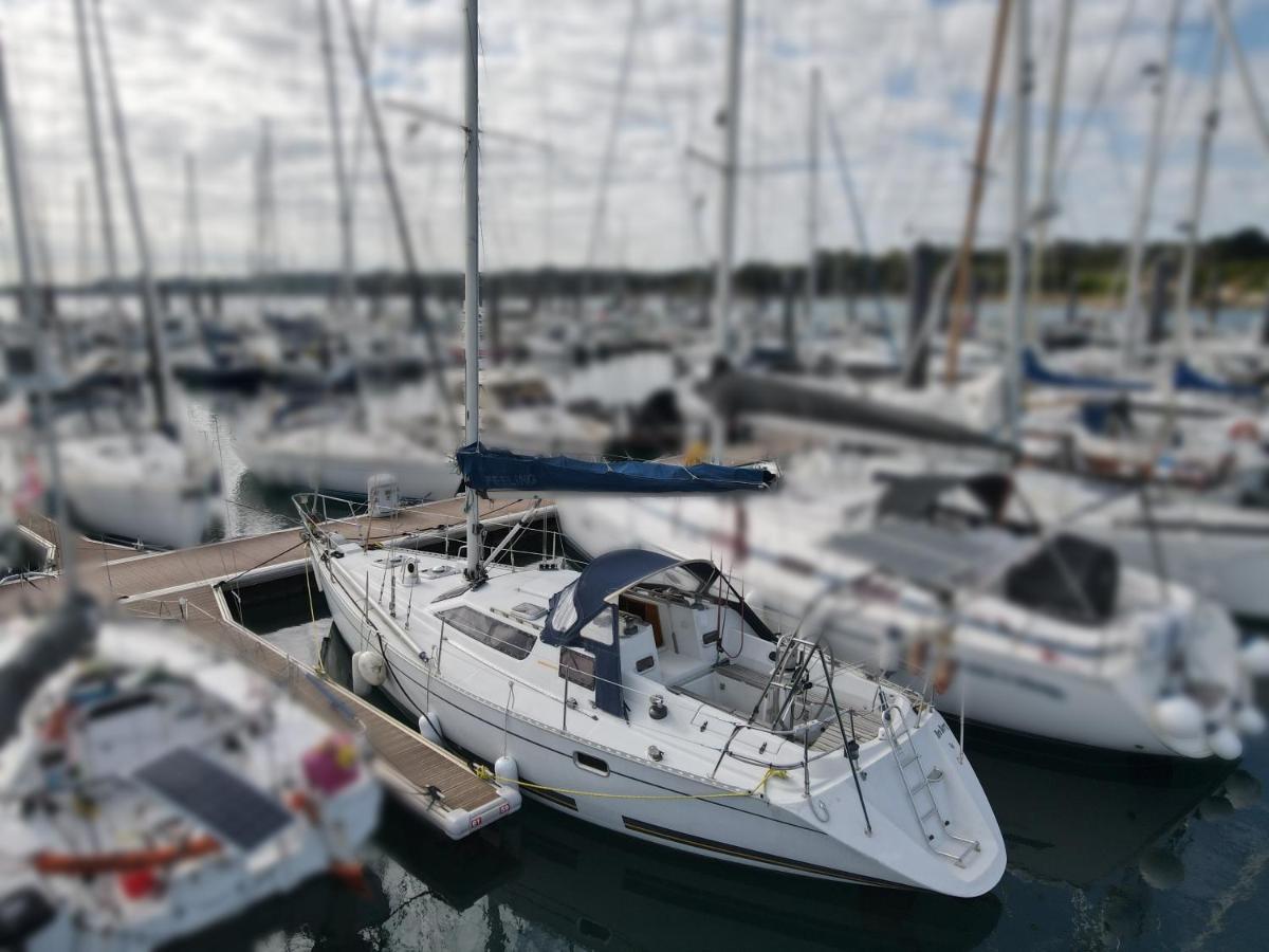 Location Unique : Le Bateau D'antoine A Bateau-hôtel